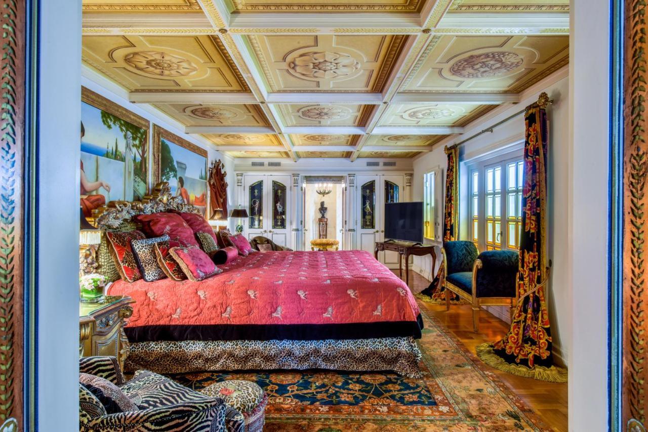 The Villa Casa Casuarina Маями Бийч Екстериор снимка