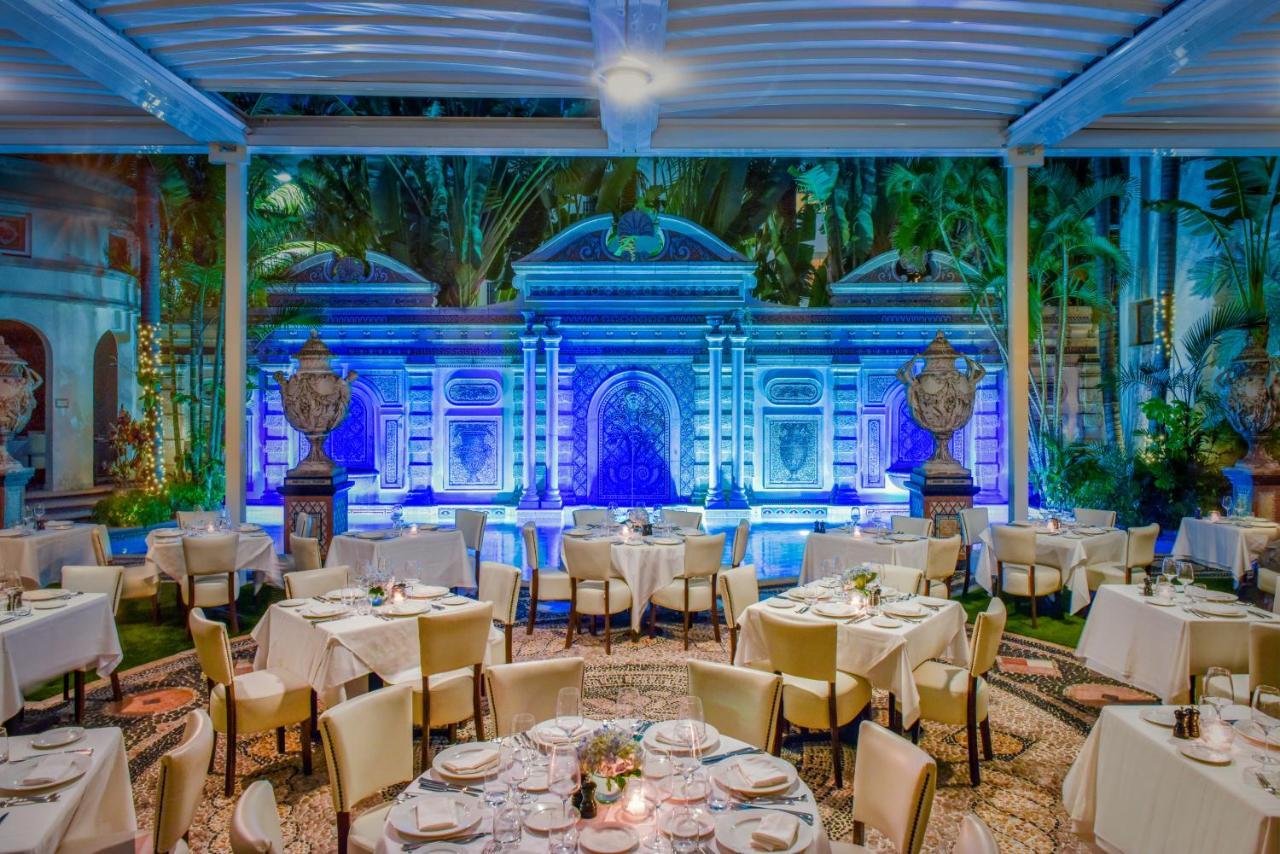 The Villa Casa Casuarina Маями Бийч Екстериор снимка